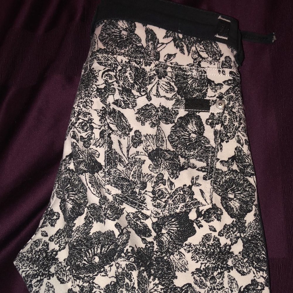 Pants - Picture 6 of 7